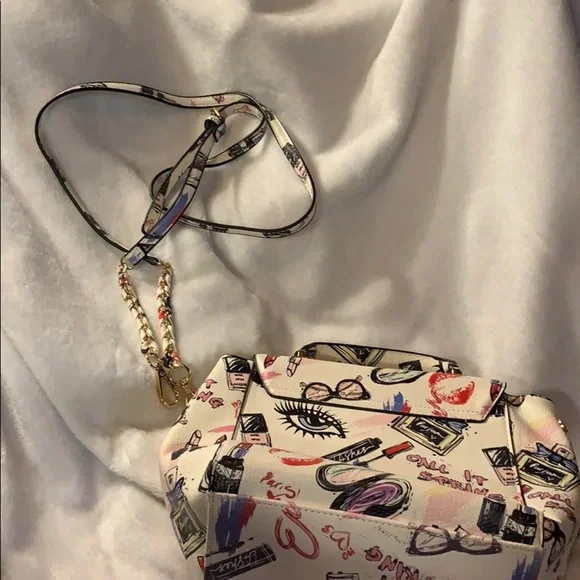 Satchel w/ Shoulder Strap by “Call it Spring” FUN! - Picture 9 of 16